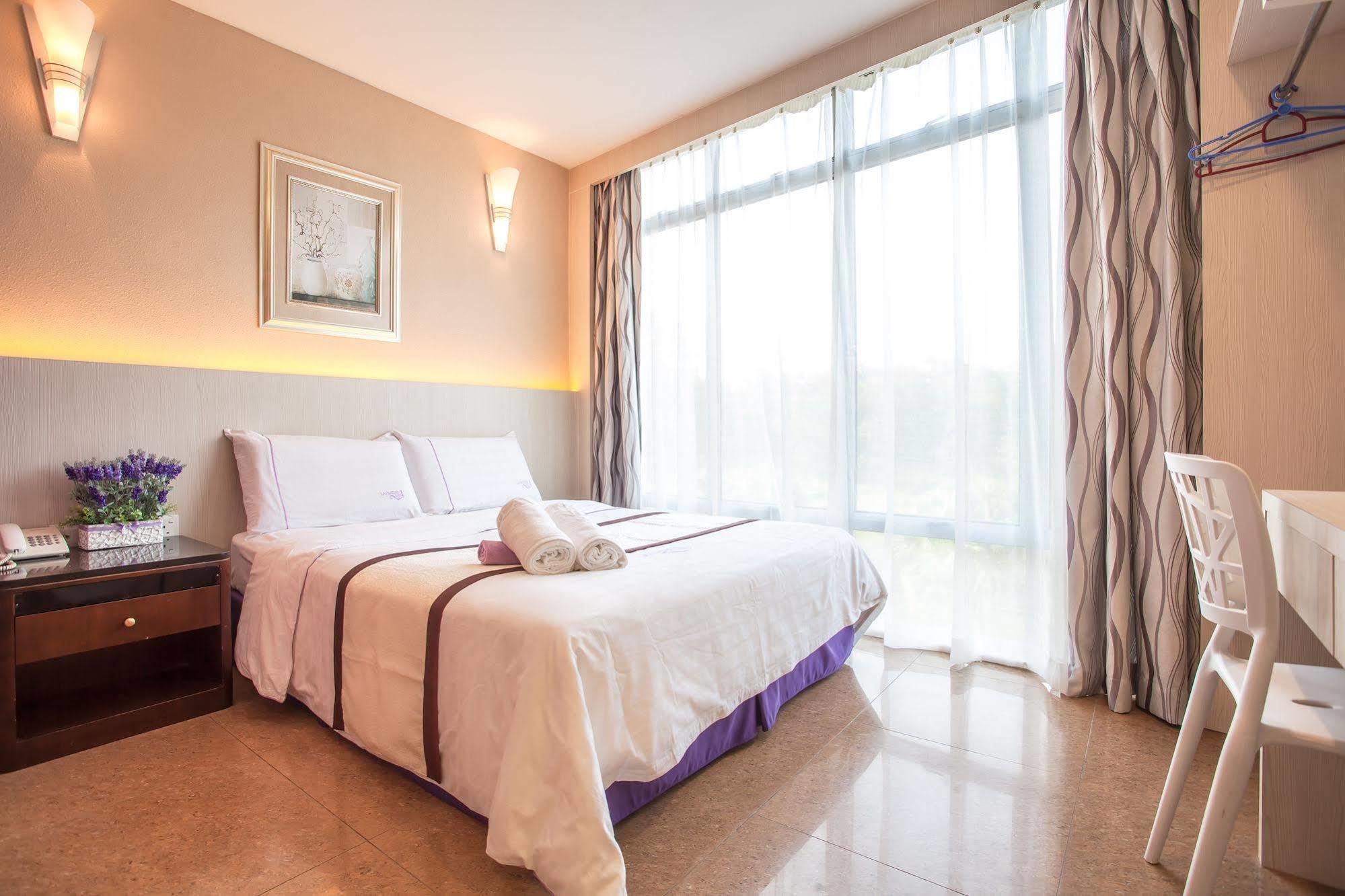 Lavender Inn Nusa Bestari Johor Bahru Kültér fotó