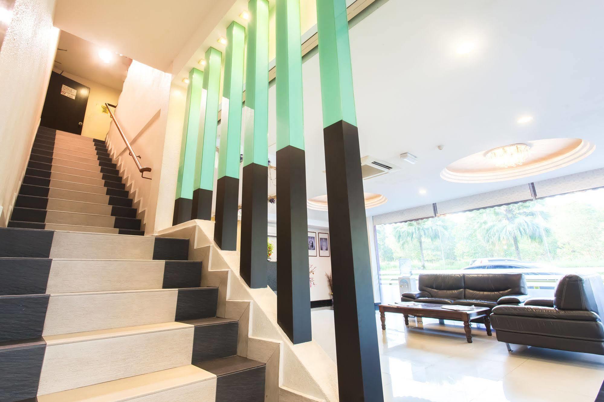 Lavender Inn Nusa Bestari Johor Bahru Kültér fotó