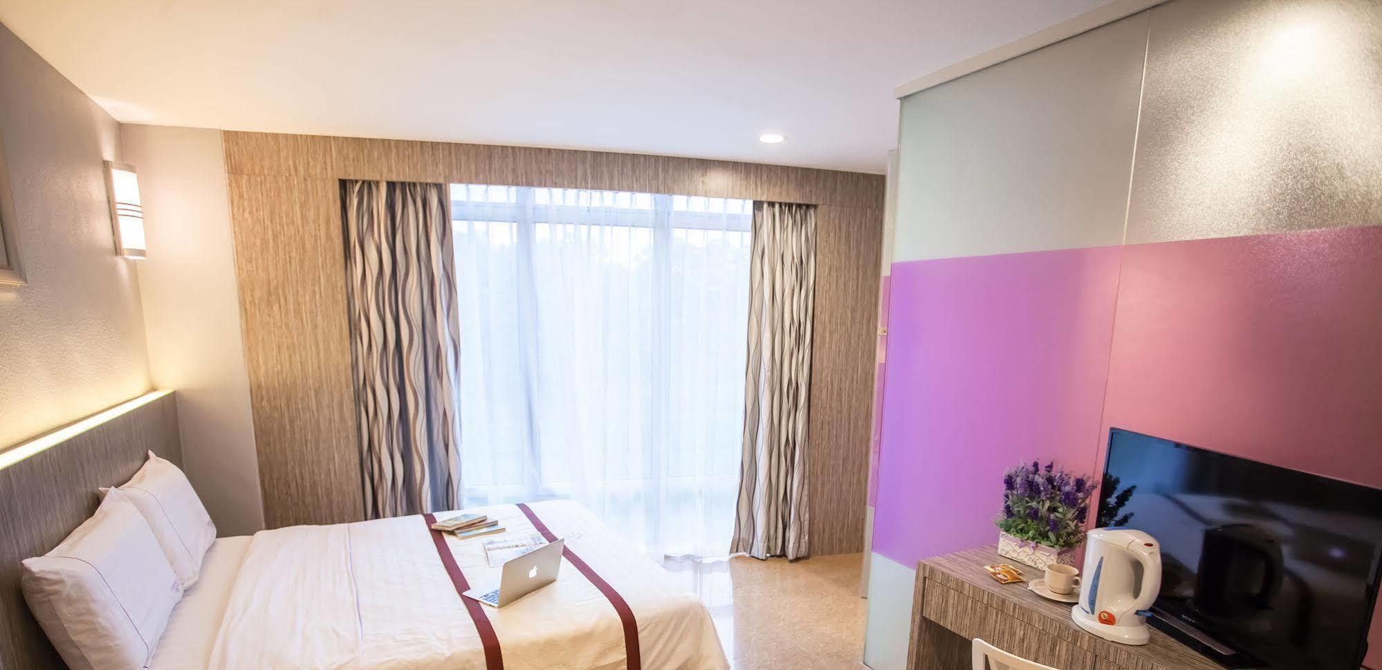 Lavender Inn Nusa Bestari Johor Bahru Kültér fotó